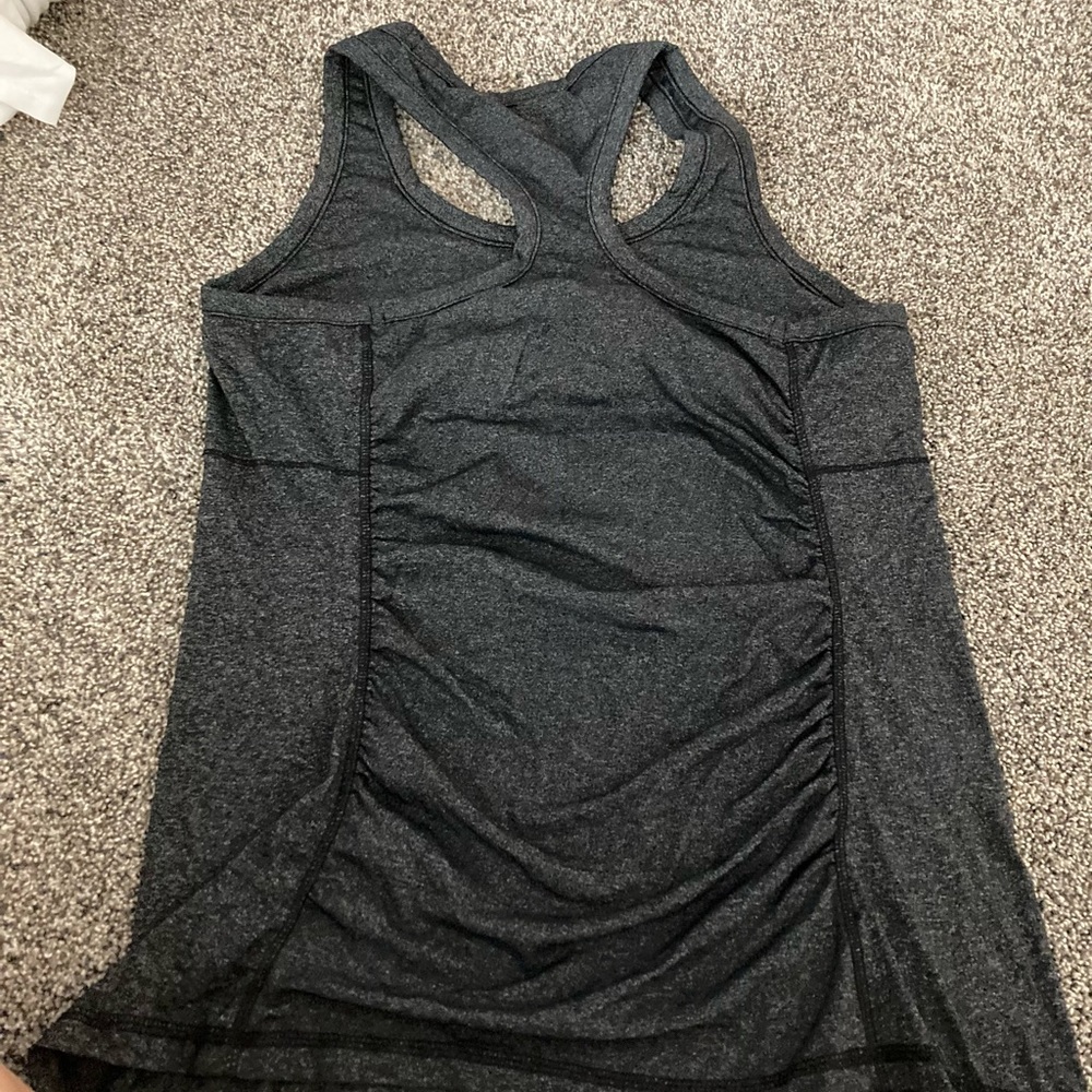 Size medium - Picture 2 of 4